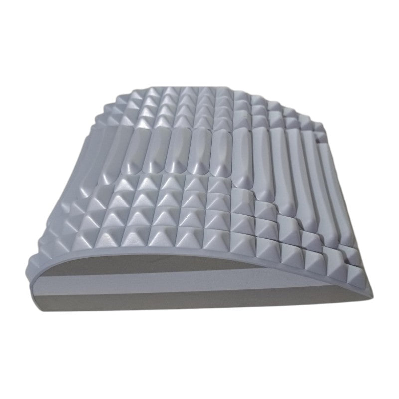 Coussin lombaire ergonomique gris illustré pour détente lombaire et soutien musculaire