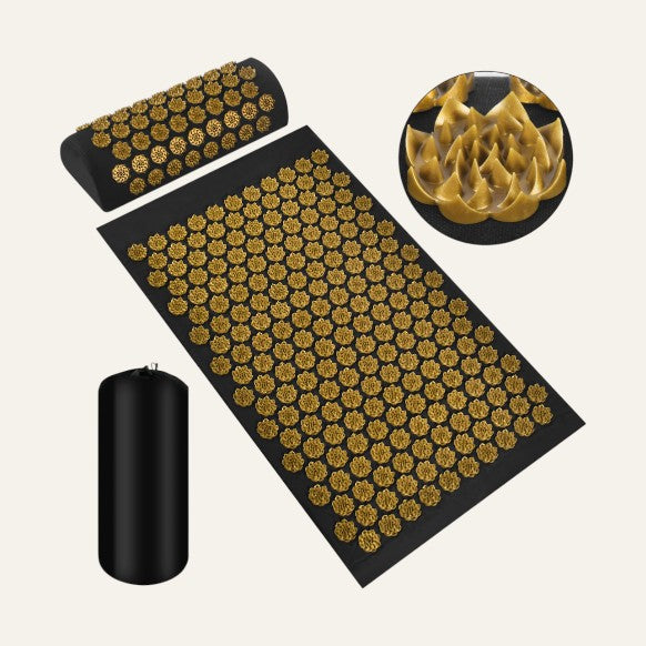Tapis d’acupression avec oreiller ergonomique en couleur noir et or pour relaxation profonde et récupération naturelle
